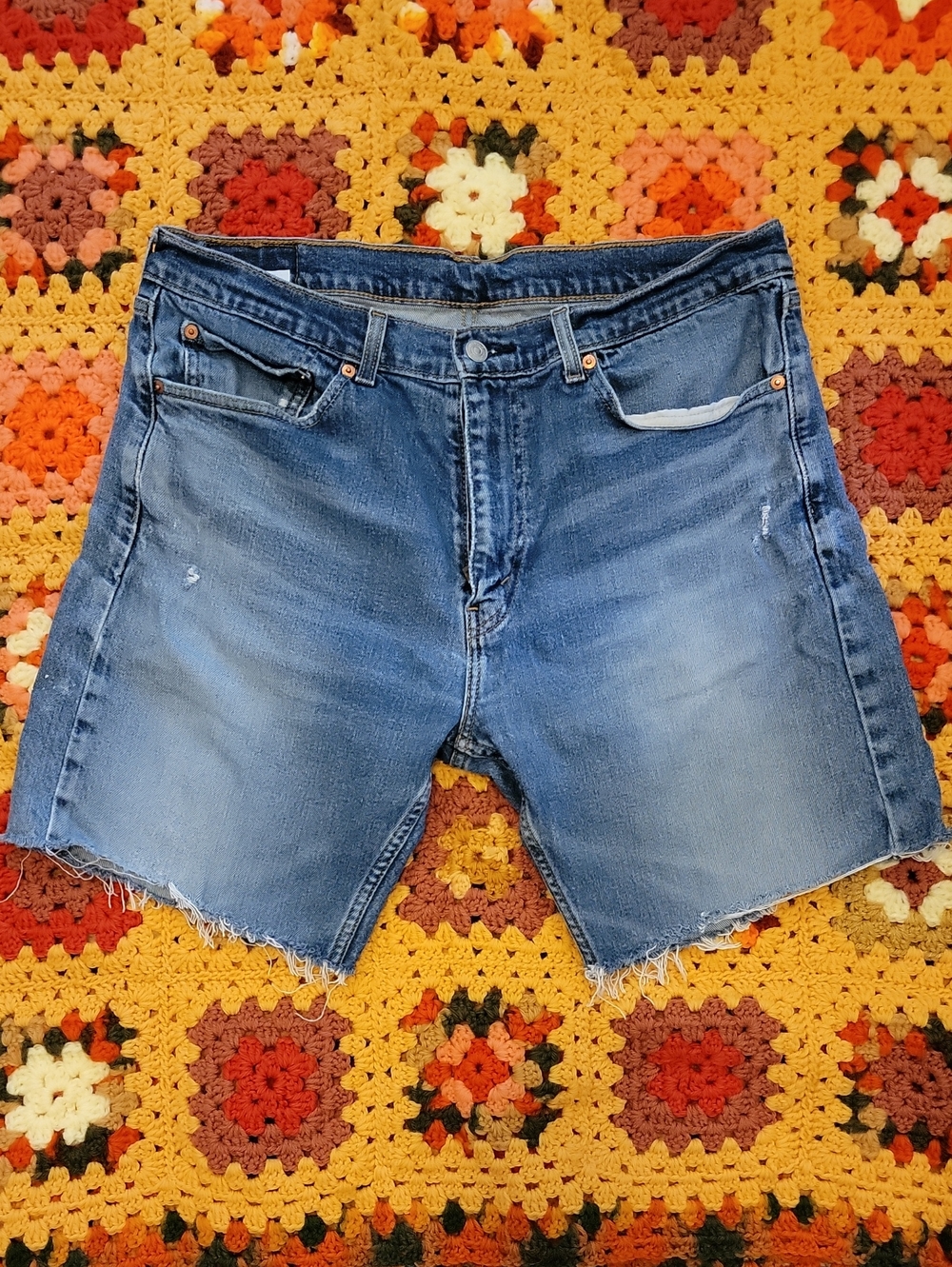 Levis 505 Cutoff Shorts 36 × 8 - Perfect Lived-In Look